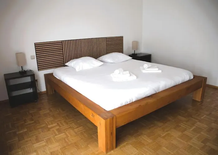 Cozy 3 Bedroom House With 11 Kw Electric Car Charger Apartment Hesperange