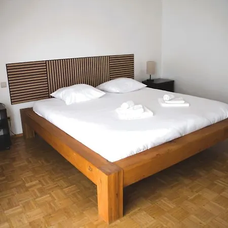 Cozy 3 Bedroom House With 11 Kw Electric Car Charger 公寓 Hesperange