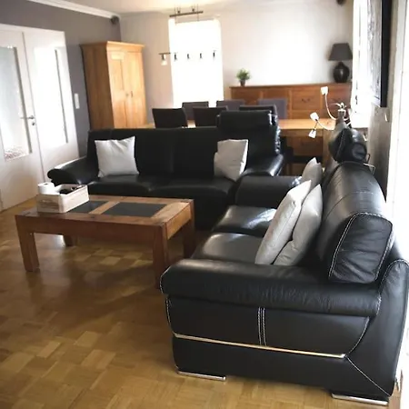 Cozy 3 Bedroom House With 11 Kw Electric Car Charger Hesperange