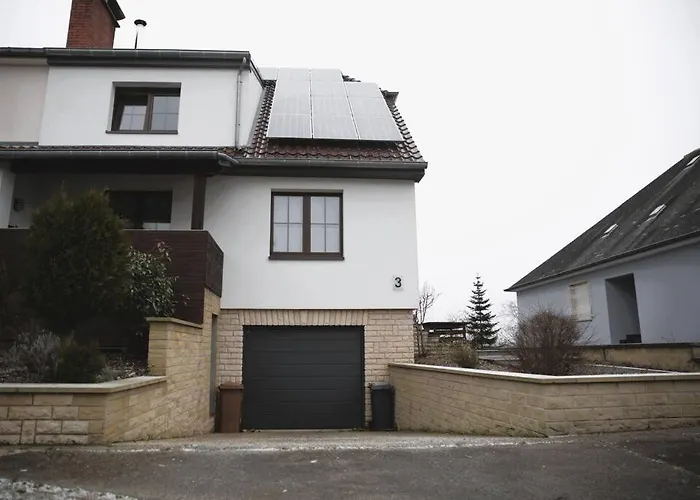 Cozy 3 Bedroom House With 11 Kw Electric Car Charger * Hesperange